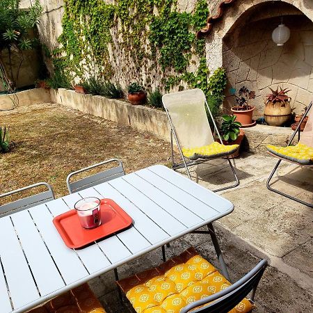 Appartement Au Coeur De Cassis Avec Jardin Εξωτερικό φωτογραφία
